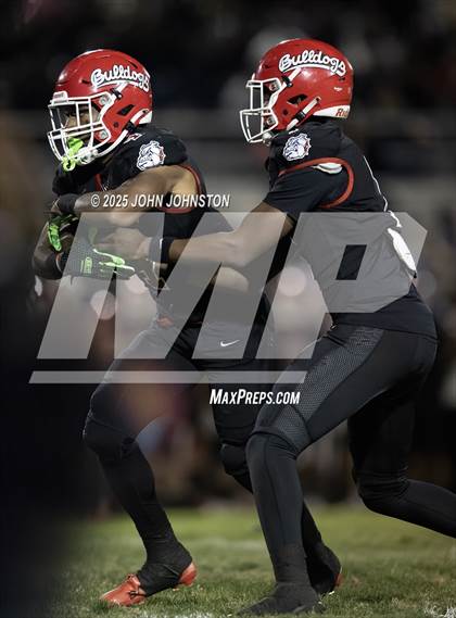 Thumbnail 3 in Burroughs @ Oak Hills photogallery.