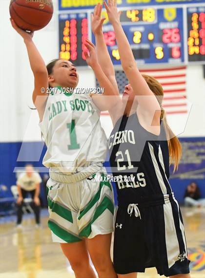 Thumbnail 2 in Chino Hills vs. Upland photogallery.