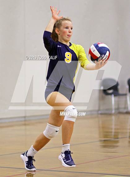 Thumbnail 3 in East Catholic @ RHAM photogallery.