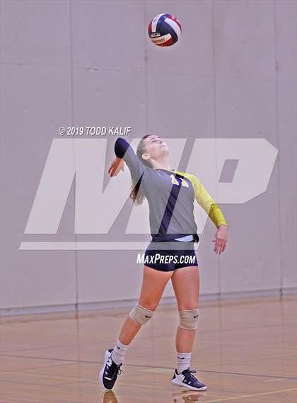 Thumbnail 3 in East Catholic @ RHAM photogallery.