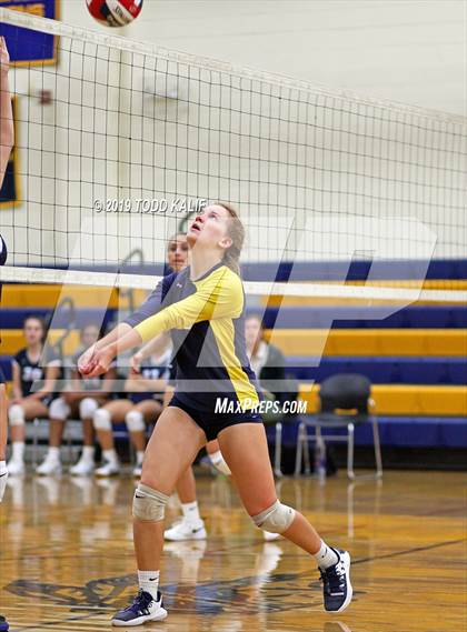Thumbnail 3 in East Catholic @ RHAM photogallery.