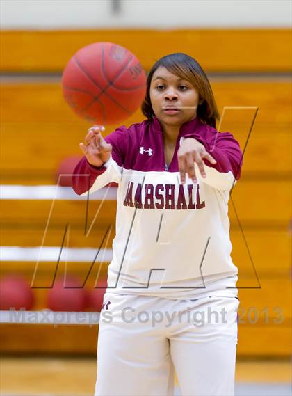 Thumbnail 1 in Warren vs. Marshall photogallery.