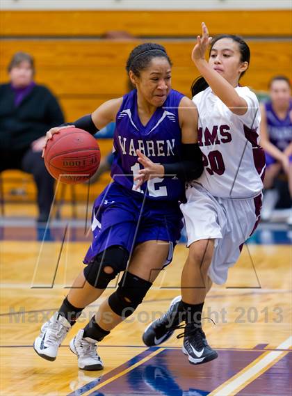 Thumbnail 2 in Warren vs. Marshall photogallery.