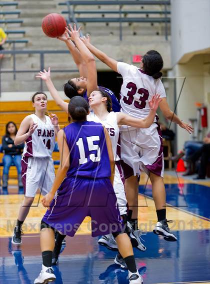Thumbnail 3 in Warren vs. Marshall photogallery.