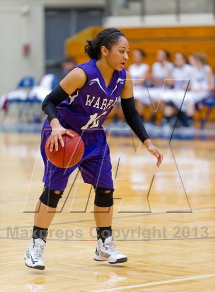 Thumbnail 1 in Warren vs. Marshall photogallery.