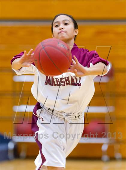 Thumbnail 2 in Warren vs. Marshall photogallery.