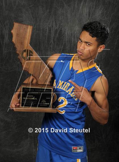 Thumbnail 2 in La Mirada (CIF State D2 Award Photos) photogallery.