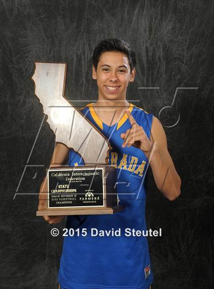 Thumbnail 1 in La Mirada (CIF State D2 Award Photos) photogallery.