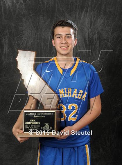 Thumbnail 2 in La Mirada (CIF State D2 Award Photos) photogallery.