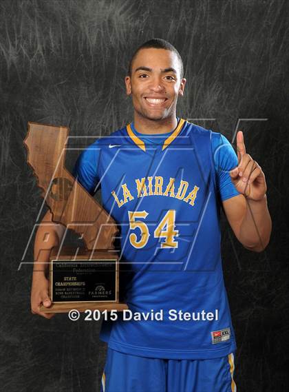 Thumbnail 2 in La Mirada (CIF State D2 Award Photos) photogallery.