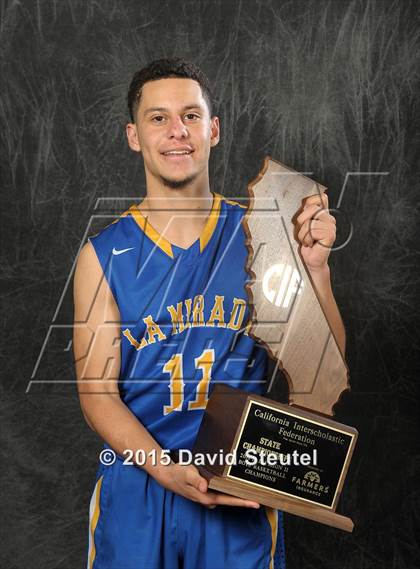 Thumbnail 2 in La Mirada (CIF State D2 Award Photos) photogallery.