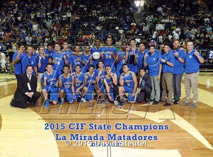 Thumbnail 2 in La Mirada (CIF State D2 Award Photos) photogallery.