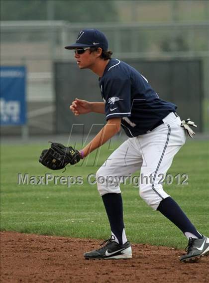 Thumbnail 1 in El Dorado @ Vista del Lago photogallery.