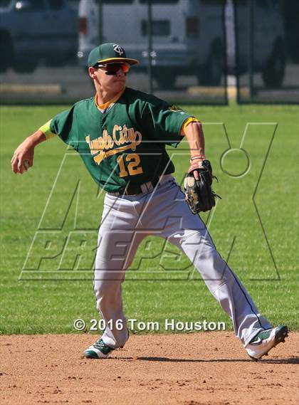 Thumbnail 2 in Monrovia vs Temple City photogallery.