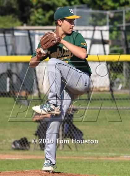 Thumbnail 3 in Monrovia vs Temple City photogallery.