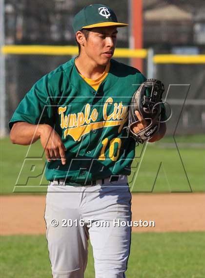 Thumbnail 1 in Monrovia vs Temple City photogallery.