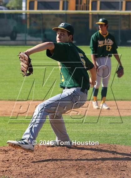 Thumbnail 2 in Monrovia vs Temple City photogallery.