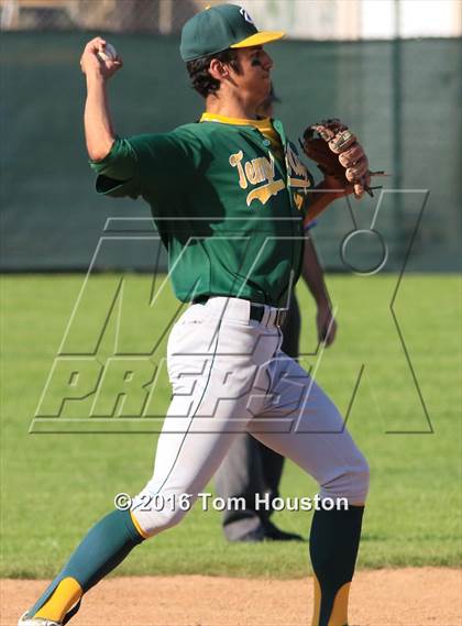 Thumbnail 3 in Monrovia vs Temple City photogallery.