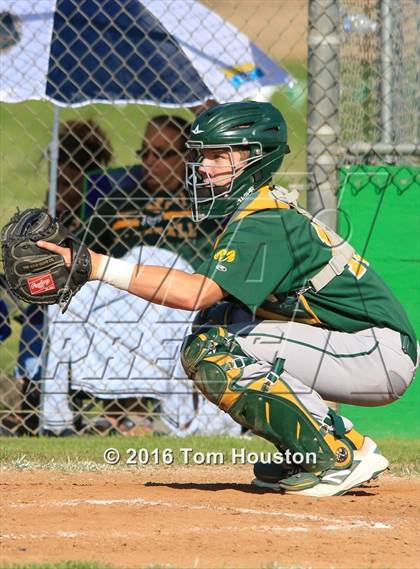 Thumbnail 2 in Monrovia vs Temple City photogallery.