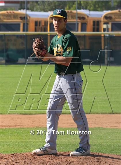 Thumbnail 3 in Monrovia vs Temple City photogallery.