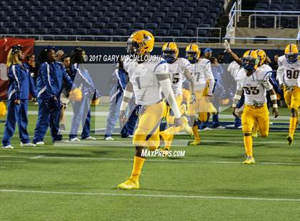 Thumbnail 1 in Armwood vs. Northwestern (FHSAA 6A Final)  photogallery.