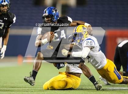 Thumbnail 3 in Armwood vs. Northwestern (FHSAA 6A Final)  photogallery.