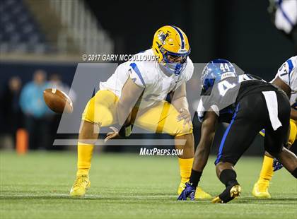 Thumbnail 2 in Armwood vs. Northwestern (FHSAA 6A Final)  photogallery.