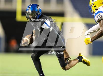 Thumbnail 2 in Armwood vs. Northwestern (FHSAA 6A Final)  photogallery.