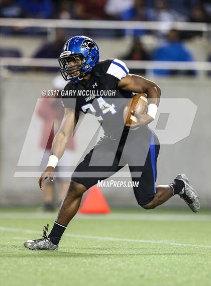 Thumbnail 2 in Armwood vs. Northwestern (FHSAA 6A Final)  photogallery.