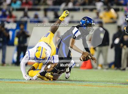 Thumbnail 3 in Armwood vs. Northwestern (FHSAA 6A Final)  photogallery.