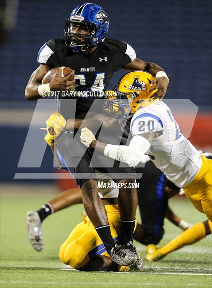 Thumbnail 3 in Armwood vs. Northwestern (FHSAA 6A Final)  photogallery.