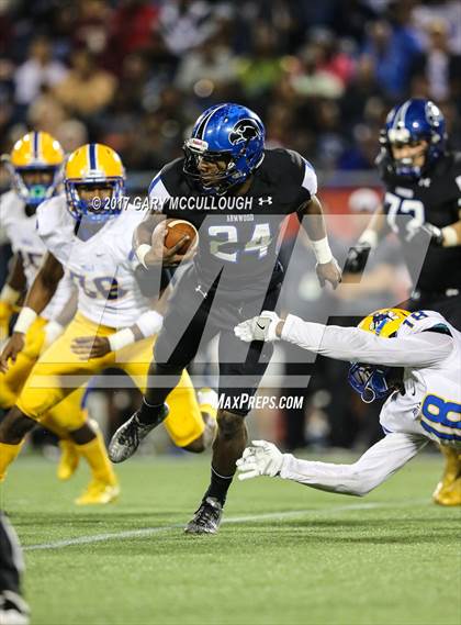 Thumbnail 2 in Armwood vs. Northwestern (FHSAA 6A Final)  photogallery.