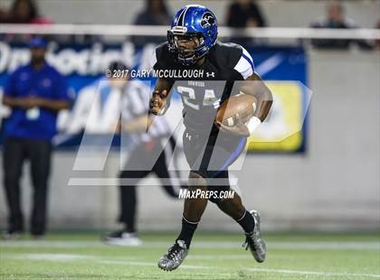 Thumbnail 1 in Armwood vs. Northwestern (FHSAA 6A Final)  photogallery.