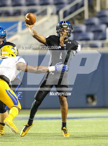Thumbnail 1 in Armwood vs. Northwestern (FHSAA 6A Final)  photogallery.