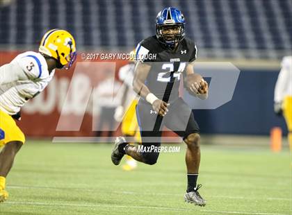 Thumbnail 1 in Armwood vs. Northwestern (FHSAA 6A Final)  photogallery.
