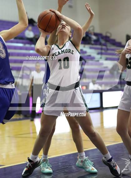 Thumbnail 1 in Olentangy Liberty vs. Sycamore (OGBR Classic in the City) photogallery.