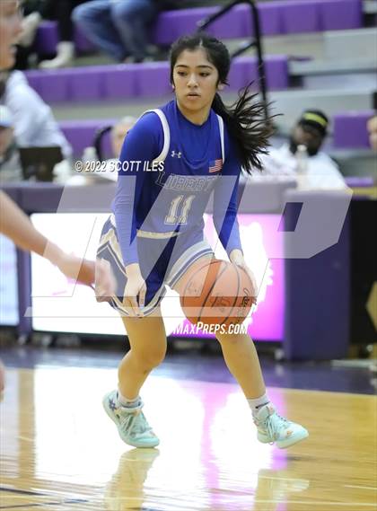 Thumbnail 3 in Olentangy Liberty vs. Sycamore (OGBR Classic in the City) photogallery.