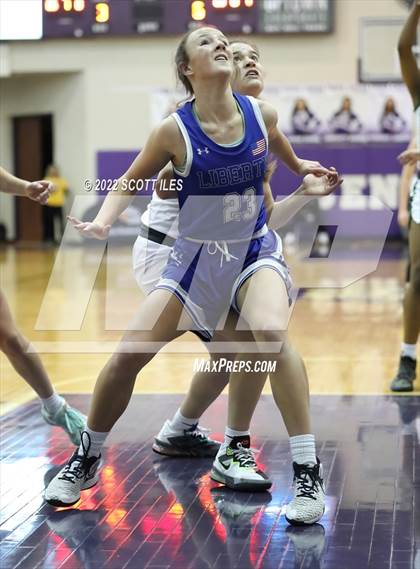 Thumbnail 2 in Olentangy Liberty vs. Sycamore (OGBR Classic in the City) photogallery.