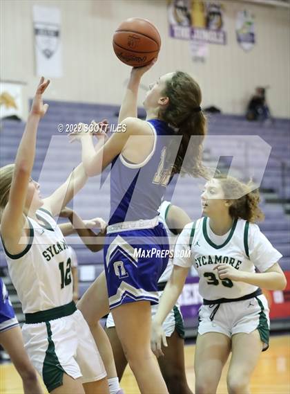Thumbnail 2 in Olentangy Liberty vs. Sycamore (OGBR Classic in the City) photogallery.