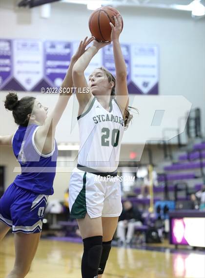 Thumbnail 3 in Olentangy Liberty vs. Sycamore (OGBR Classic in the City) photogallery.