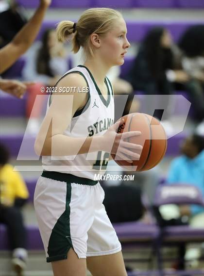 Thumbnail 1 in Olentangy Liberty vs. Sycamore (OGBR Classic in the City) photogallery.