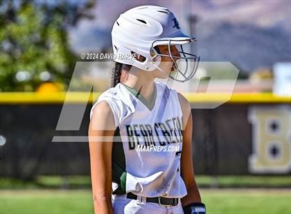 Thumbnail 3 in Valor Christian vs Bear Creek photogallery.