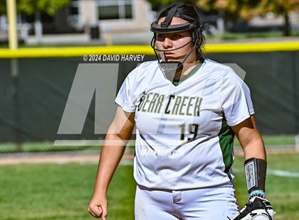 Thumbnail 3 in Valor Christian vs Bear Creek photogallery.