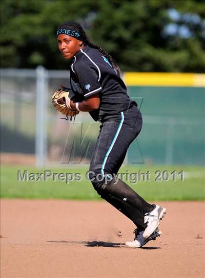 Thumbnail 2 in Elk Grove @ Sheldon photogallery.