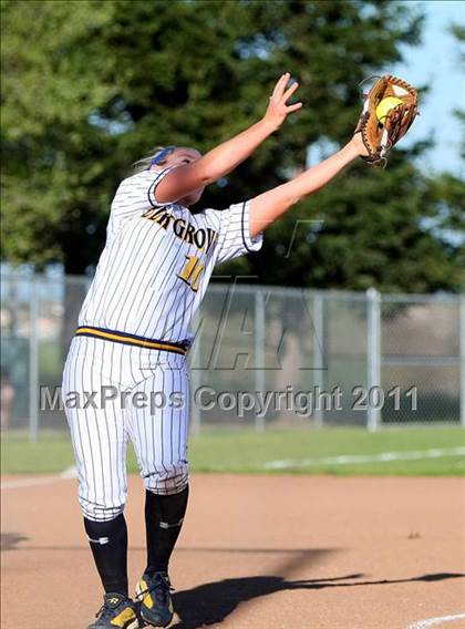Thumbnail 2 in Elk Grove @ Sheldon photogallery.