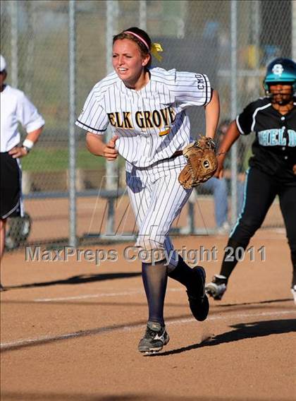 Thumbnail 2 in Elk Grove @ Sheldon photogallery.