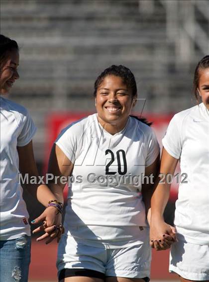 Thumbnail 1 in Downey vs La Serna (CIF SS D5 Final) photogallery.