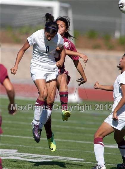 Thumbnail 1 in Downey vs La Serna (CIF SS D5 Final) photogallery.