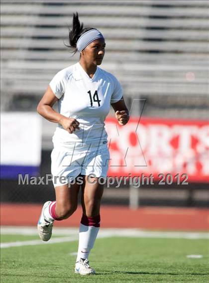 Thumbnail 2 in Downey vs La Serna (CIF SS D5 Final) photogallery.