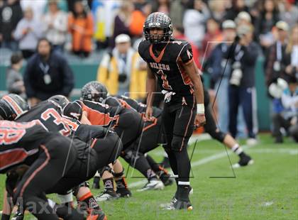 Thumbnail 3 in Huntington Beach vs. Newport Harbor (CIF SS Southern Division Final) photogallery.